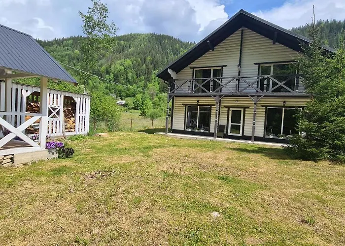 Hotel відпочинковий комплекс біла кобила Verkhovyna